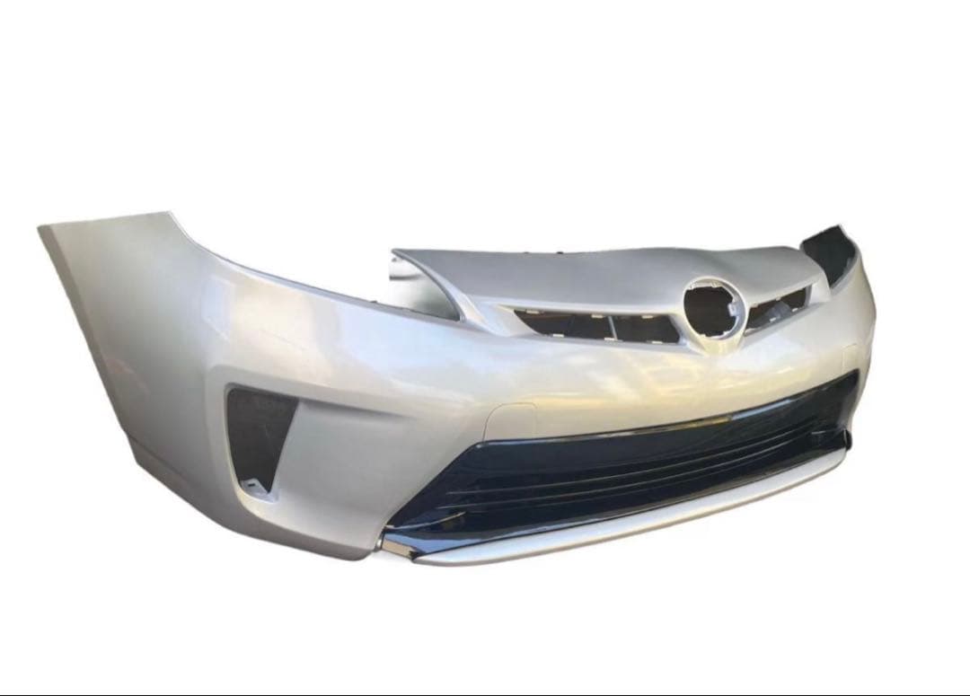 30プリウス　後期バンパー　グリル付き