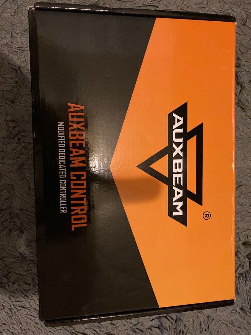 AUXBEAM 8 Gang スイッチパネル コントロールパネル BA80