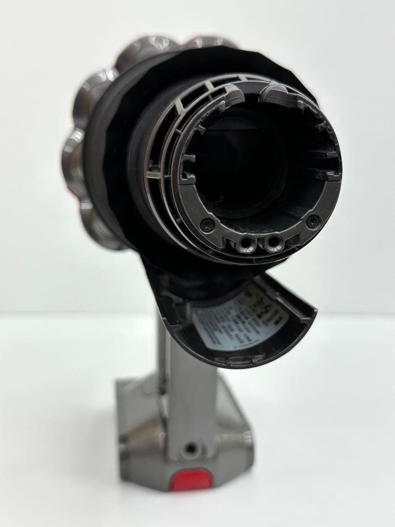 ダイソン　掃除機　デジタルスリムV8 SV18 本体　純正バッテリー付き　格安