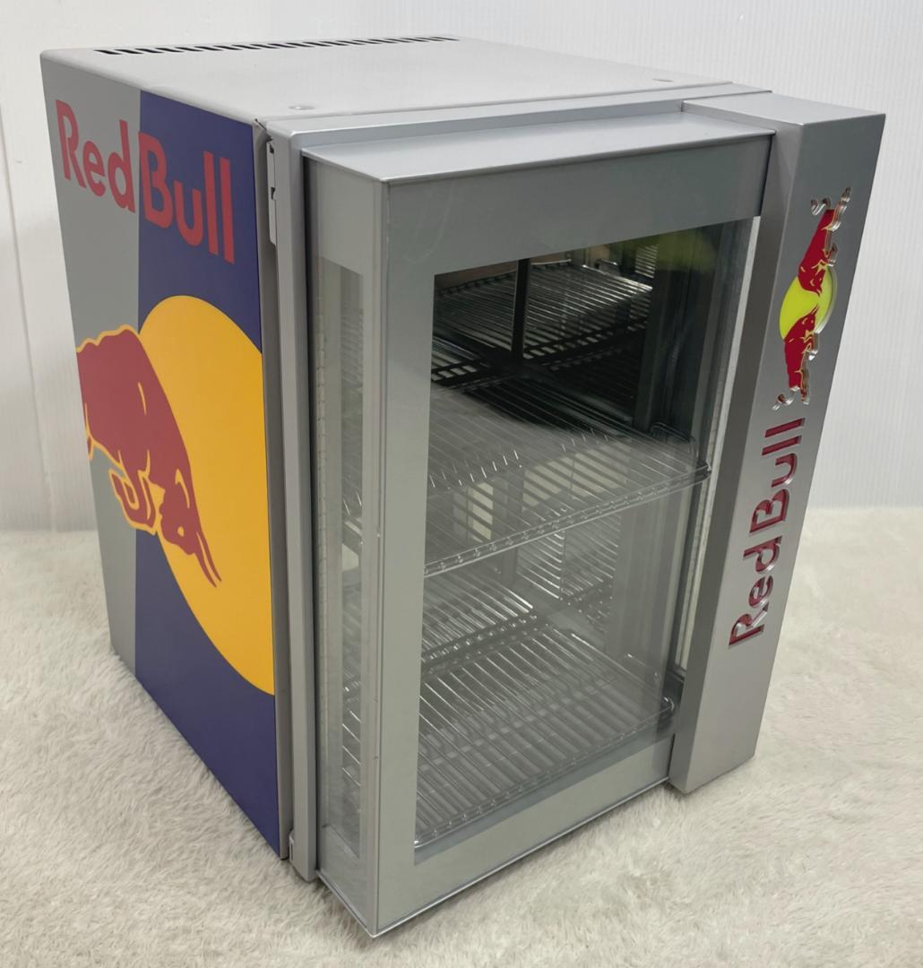 ぐるみ♪ ⭐️非売品⭐️ レッドブル Red Bull 冷蔵庫 鍵付き 稼働品