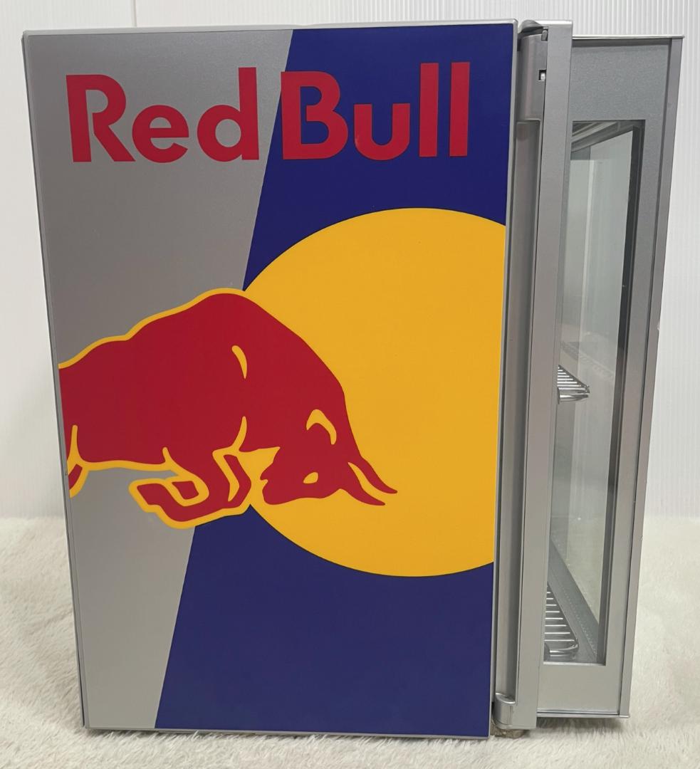 ぐるみ♪ ⭐️非売品⭐️ レッドブル Red Bull 冷蔵庫 鍵付き 稼働品