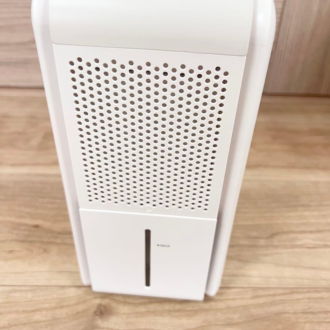 除湿機 小型 強力 除湿・加湿・空気清浄3in1 ペルチェ式 ホワイト 白