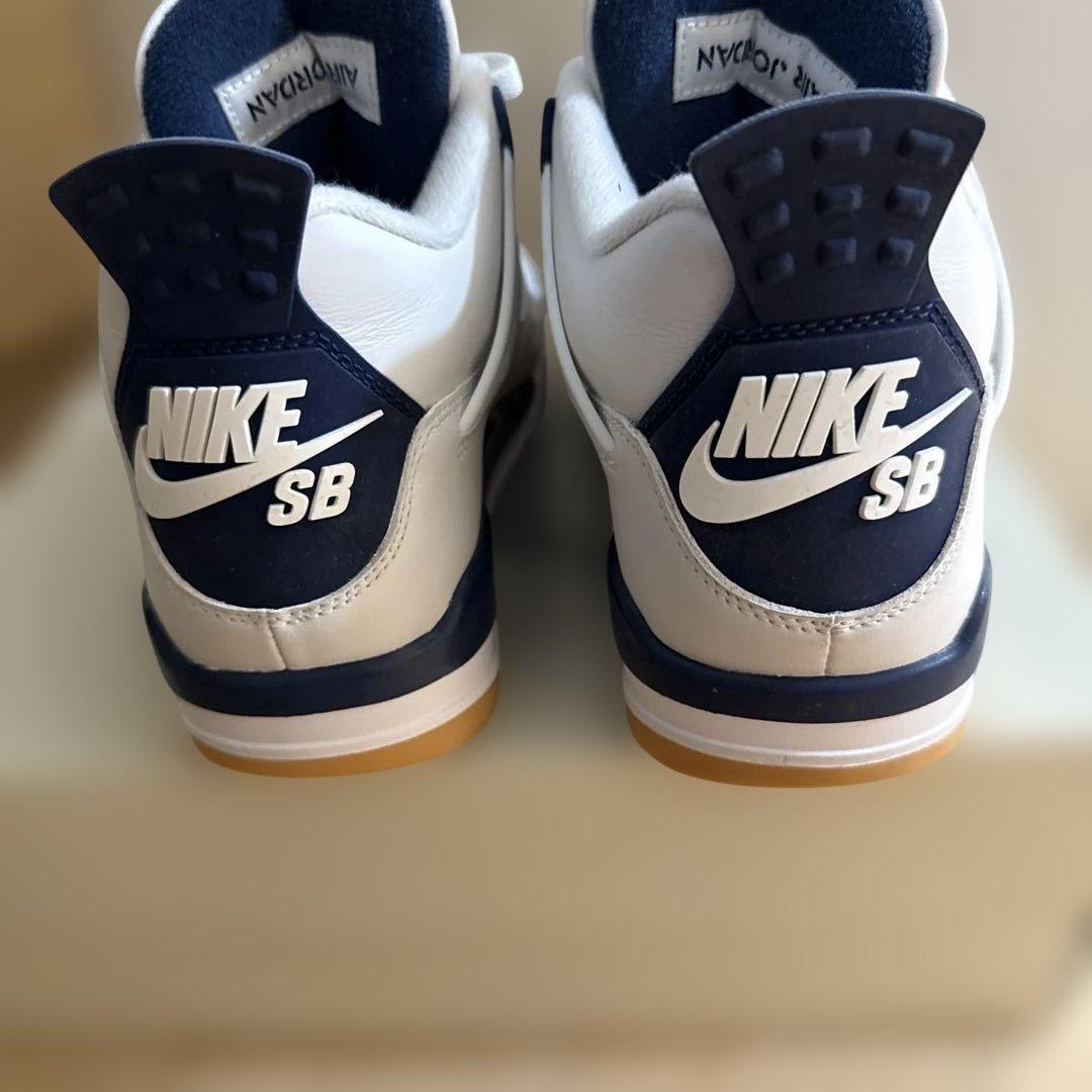 Nike Air Jordan 4 ホワイト/ネイビー