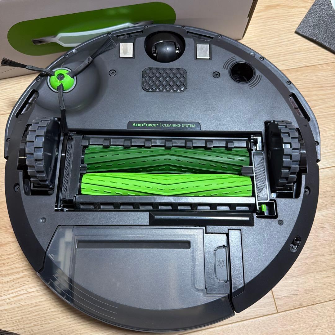 iRobot Roomba i2 本体