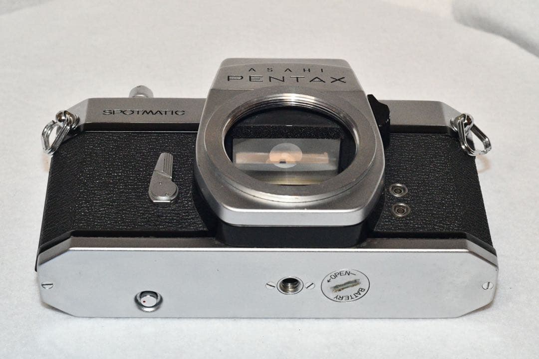 お値引き中 《動作品》pentax sp + 標準レンズ付きフィルムa296