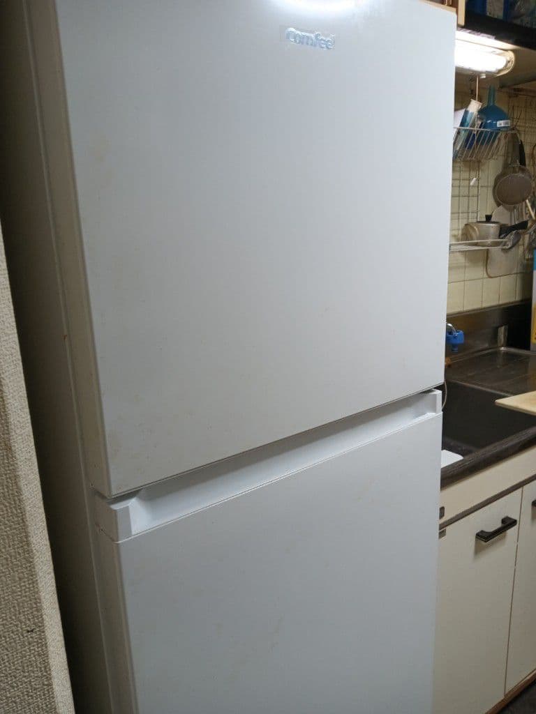 値下げ 美品 買って半年 コンフィ RCT251W 冷蔵庫 説明書 卵入れ付