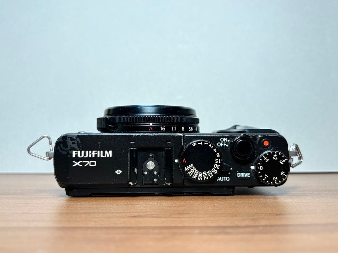 FUJIFILM X70 ブラック　動作品　【ワイコン付き】