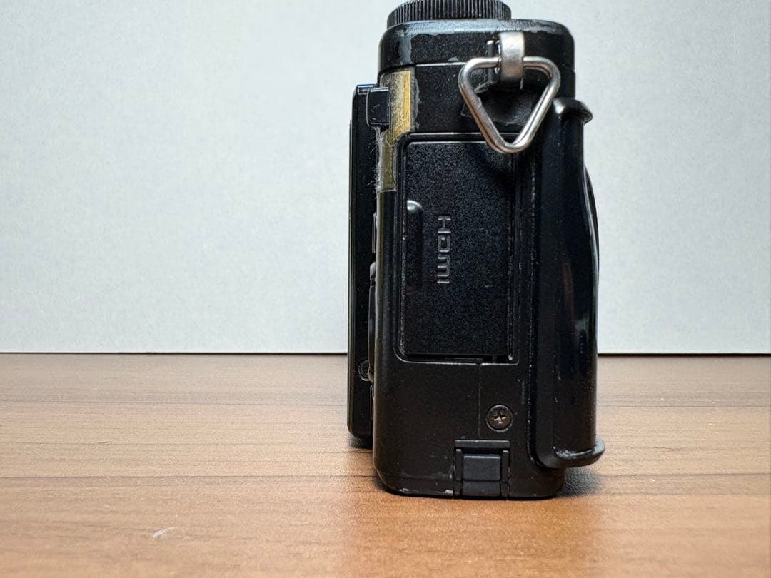FUJIFILM X70 ブラック　動作品　【ワイコン付き】