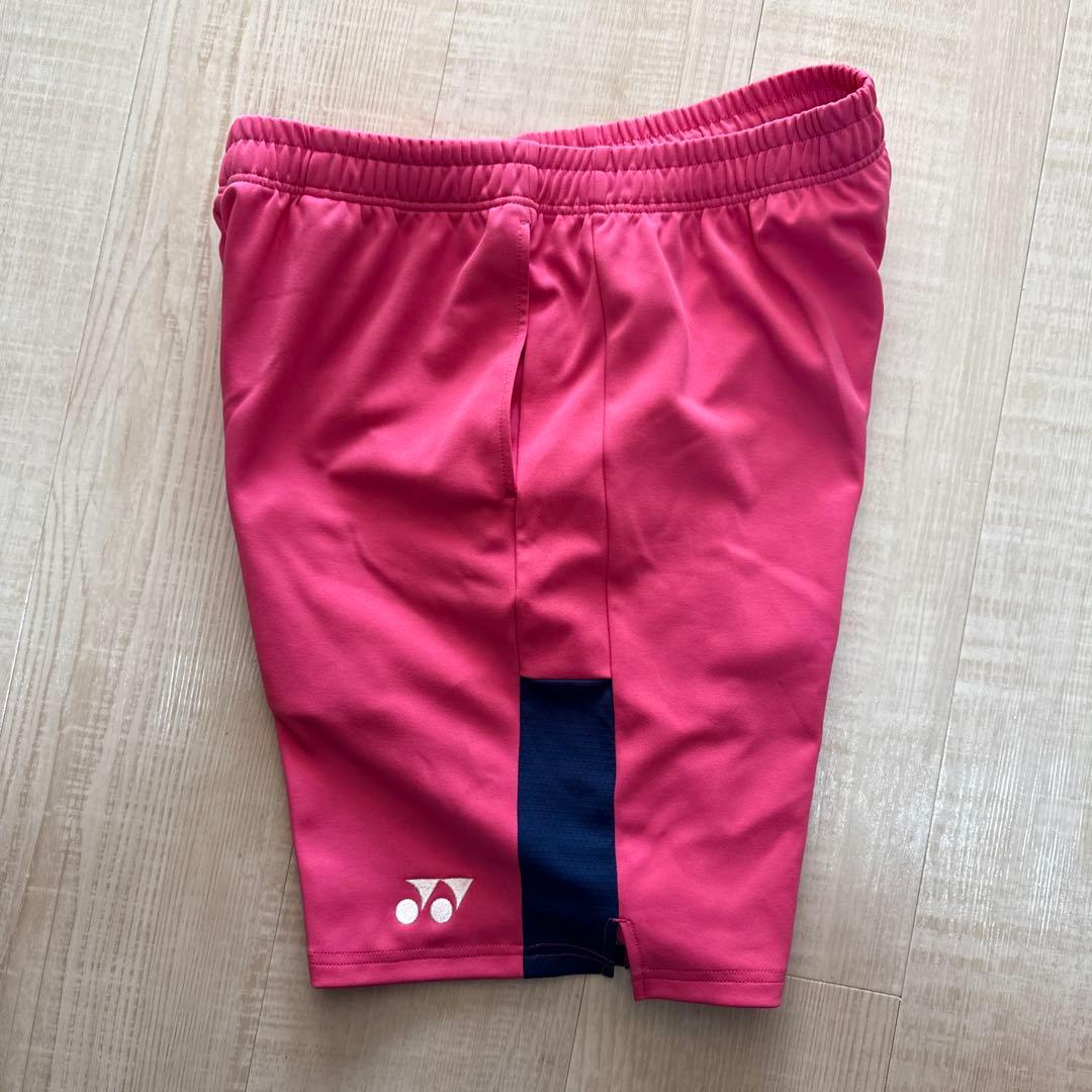 ヨネックス ピンクパンツ サイドネイビー