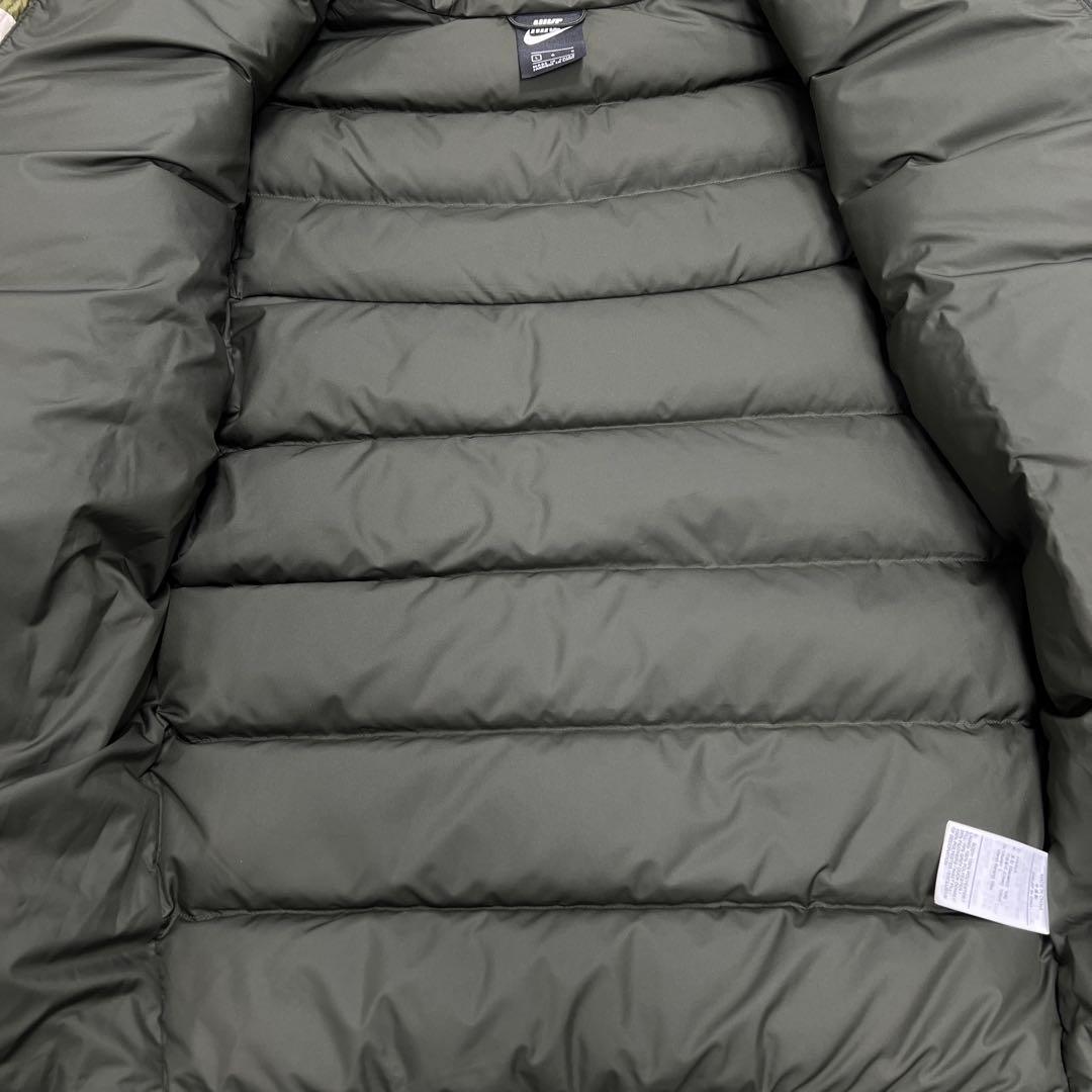 美品 ナイキ 迷彩 カモフラ ダウンジャケット サイズL