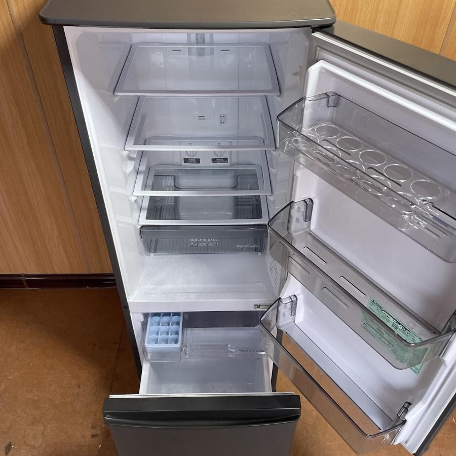 2023年製■三菱 たっぷり168L 冷蔵庫 MR-P17H マットチャコール