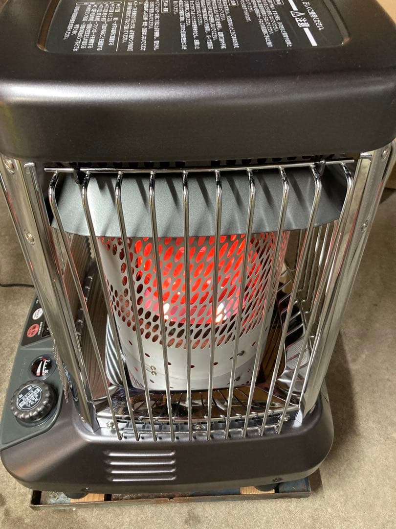 専用！　美品！［送料無料❕］ダイニチ ブルーヒーター FM-10C①