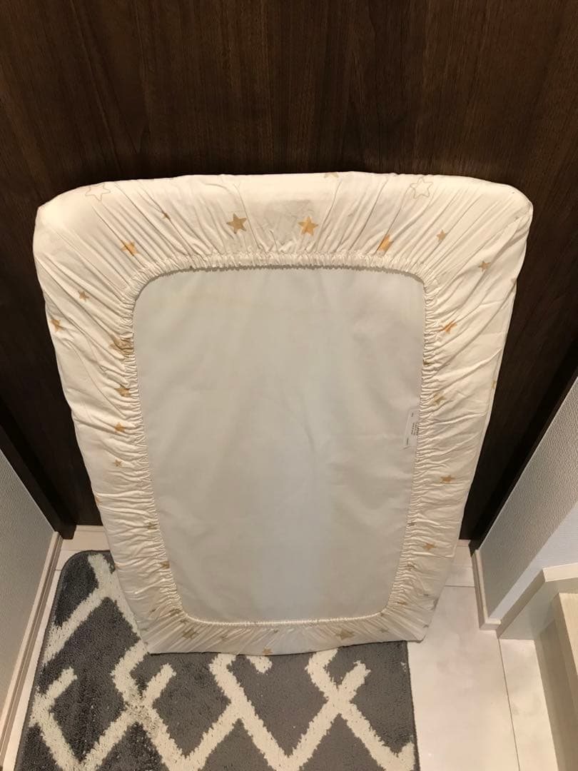 Combi ベビーベッド 専用ベッドマット　 収納バッグ、説明書付き