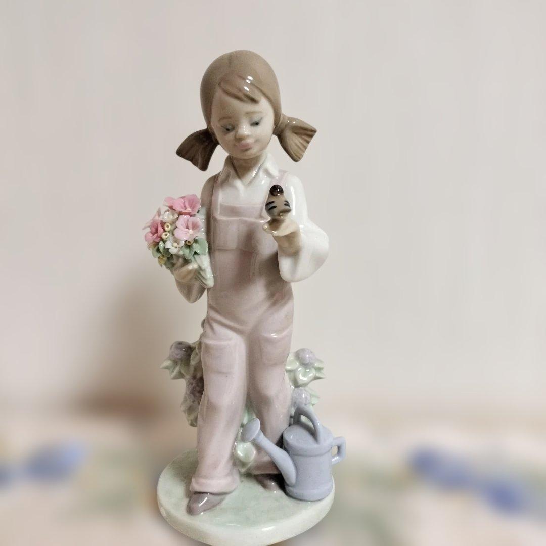 リヤドロ　小鳥と話す少女　No.5217