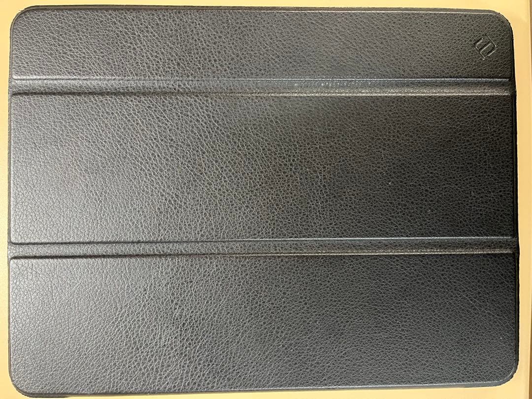 Apple iPad第6世代 32GB ブラックカバー付き