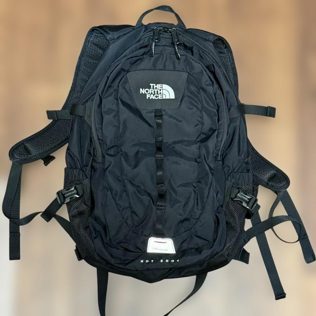 美品 ノースフェイス ホットショット ブラック NM72302 2024/2購入