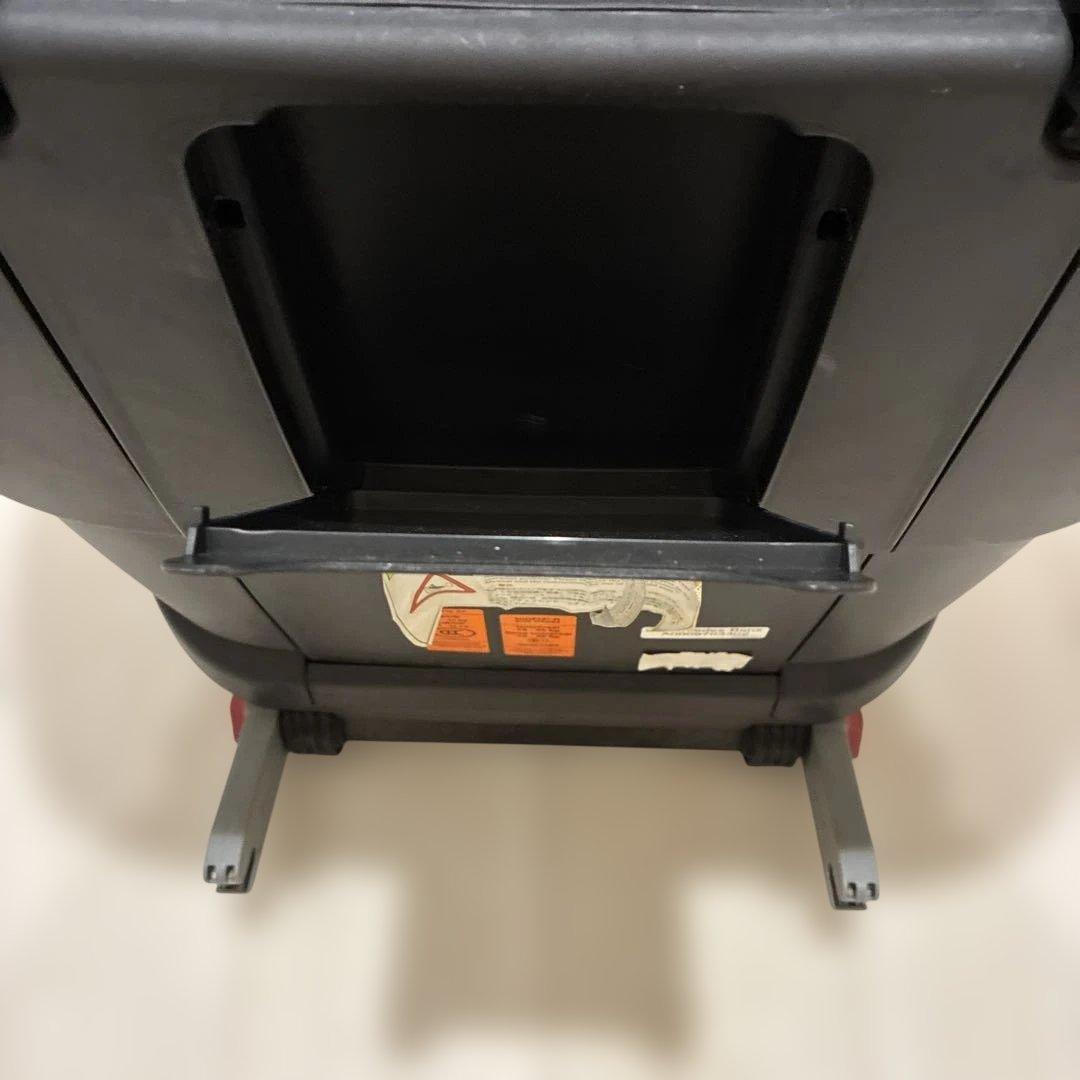 AMG メルセデス車用チャイルドシート ブラック/レッド