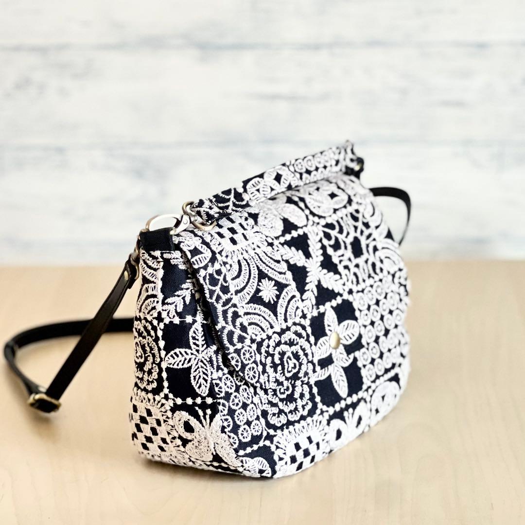 ⭐︎ミナペルホネン コロンとしたショルダーバッグMB602-085