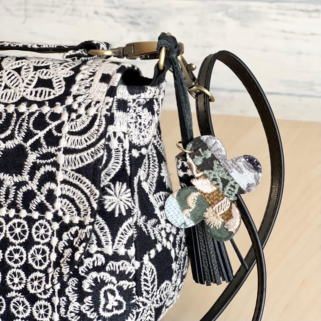 ⭐︎ミナペルホネン コロンとしたショルダーバッグMB602-085