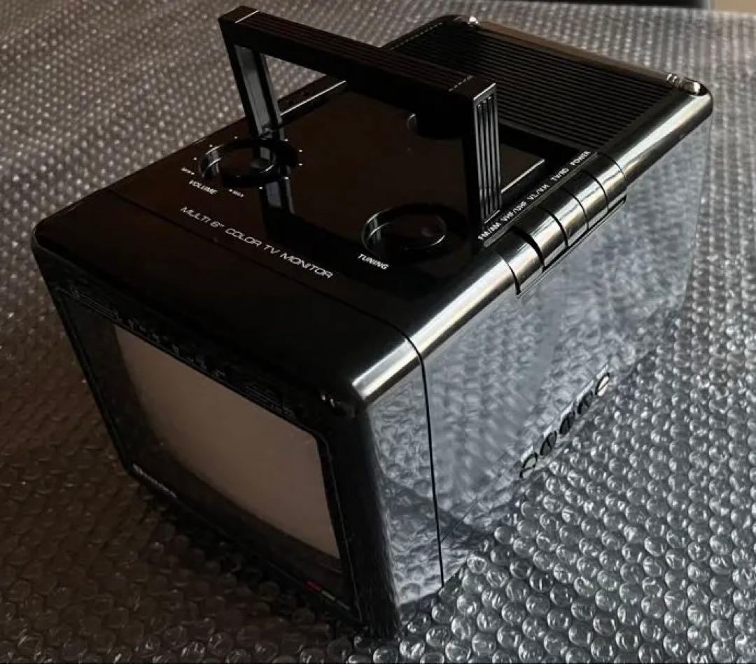 OMDICS カラーテレビ6インチCMT-306J [ジャンク品]