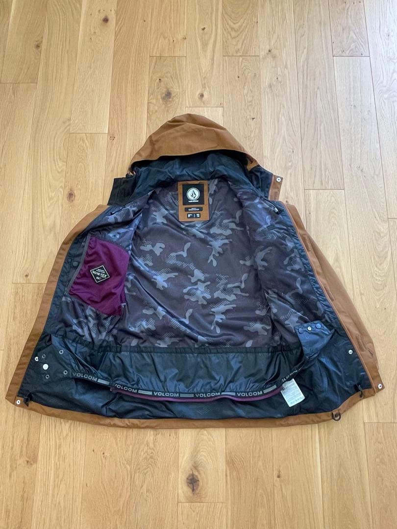 VOLCOM ブラウン スノーボードジャケット