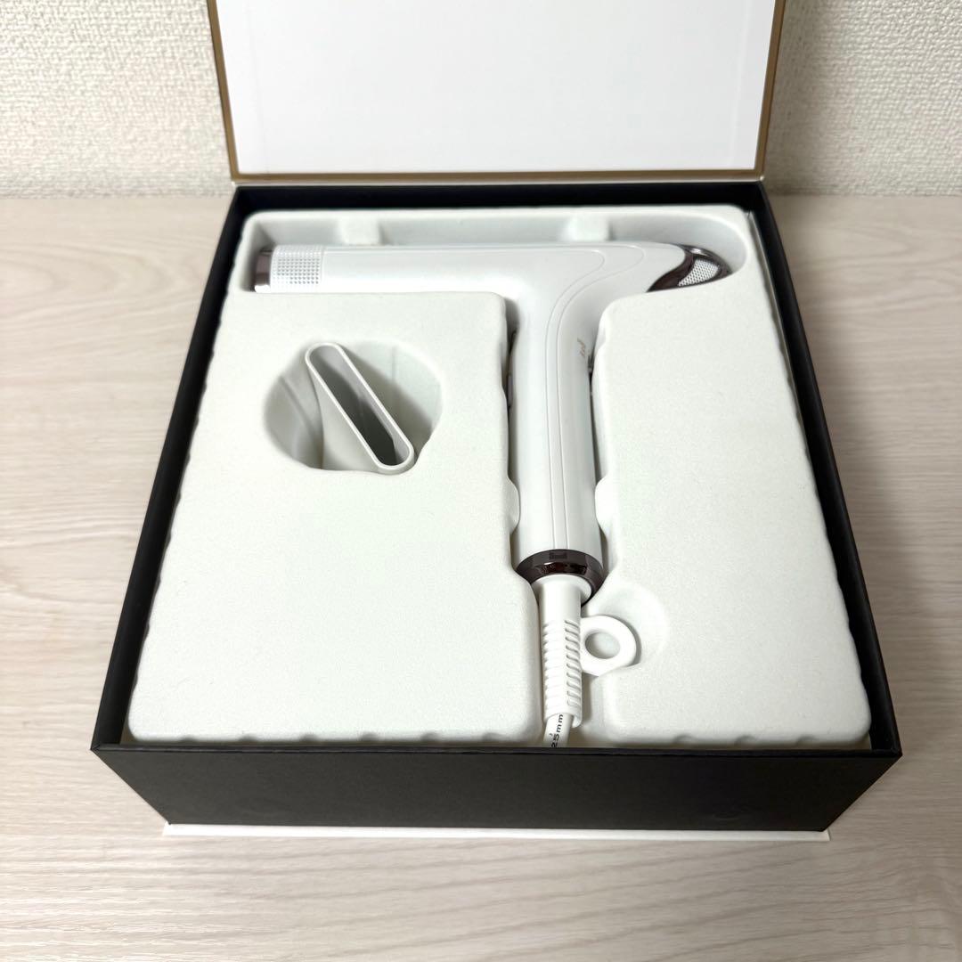 新品・未使用 Iletile アイルティル キュアセラミックイオンドライヤー