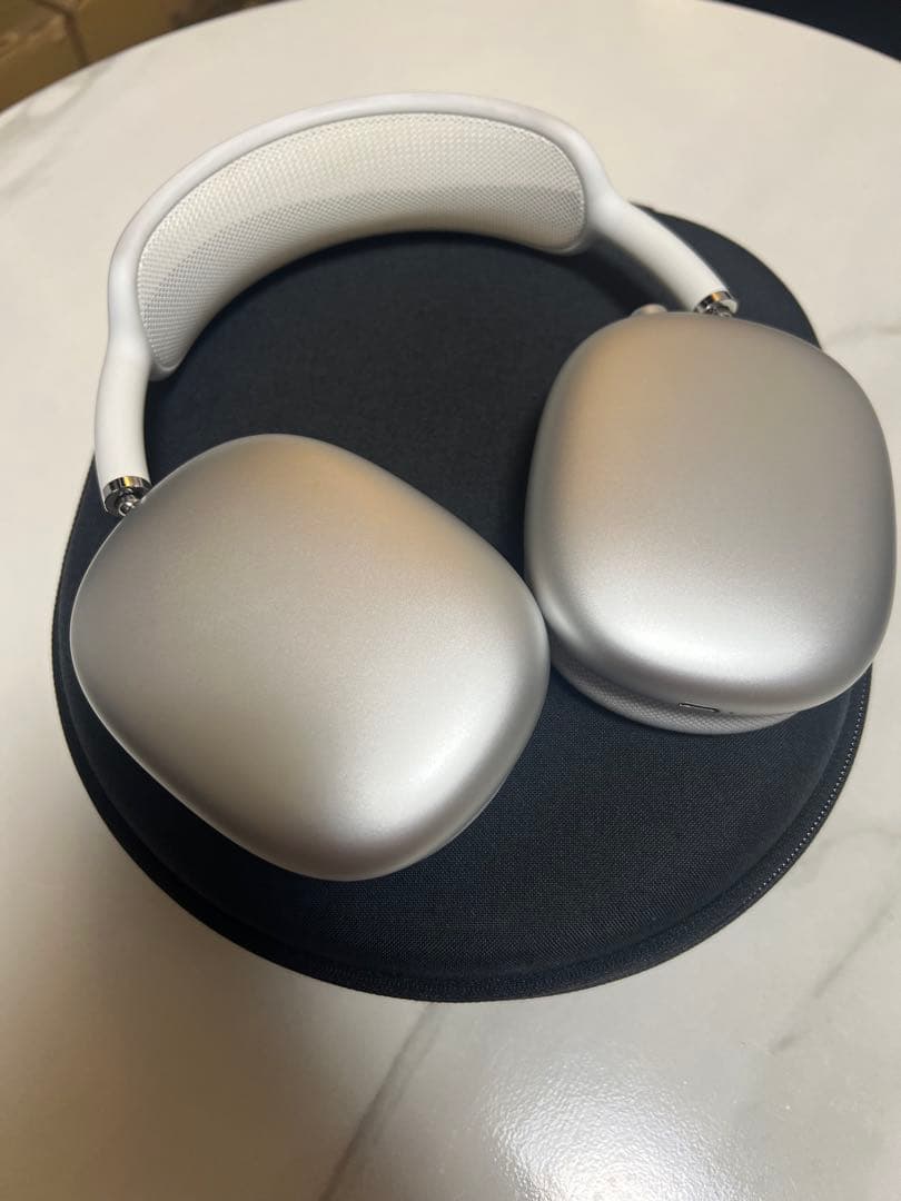 Apple AirPods Max シルバー　第一世代