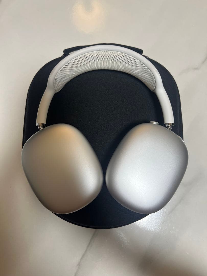 Apple AirPods Max シルバー　第一世代