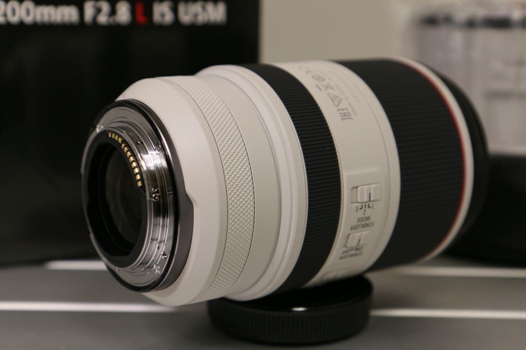 Canon RF70-200mm F2.8 L IS USM 新品同様！