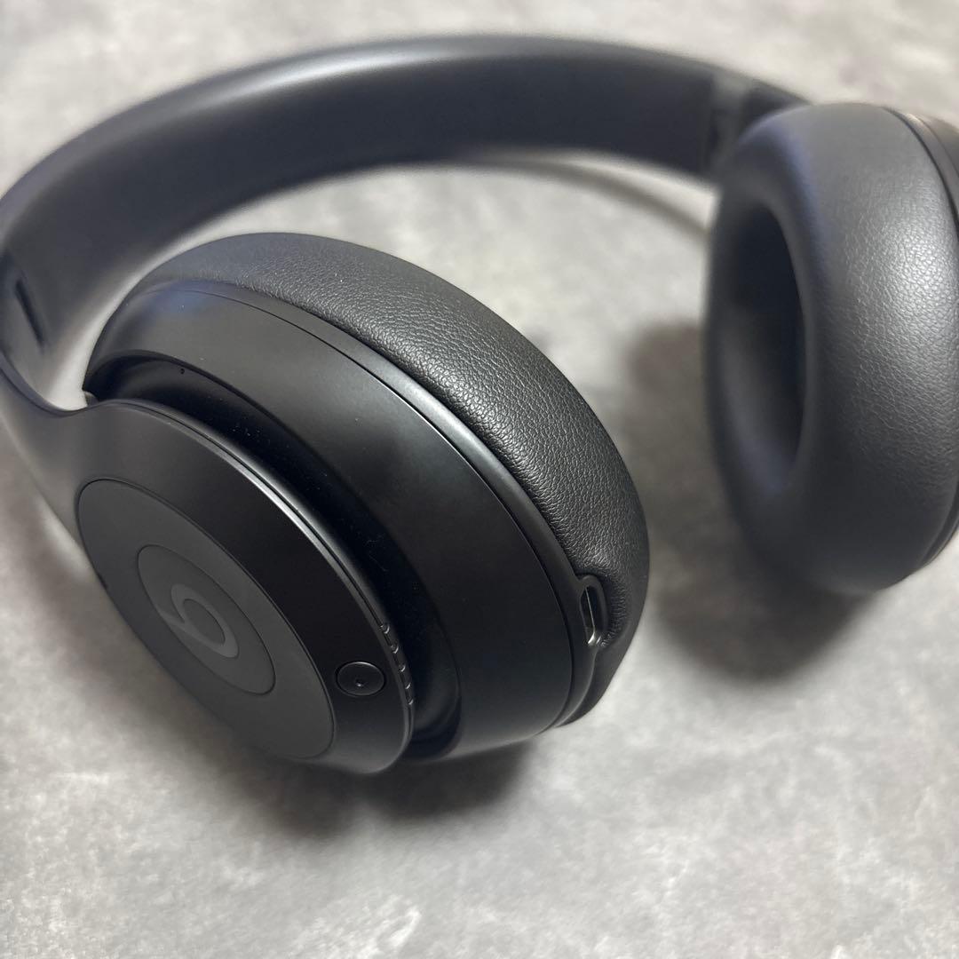 ワイヤレスヘッドフォン Beats Studio Pro ブラック