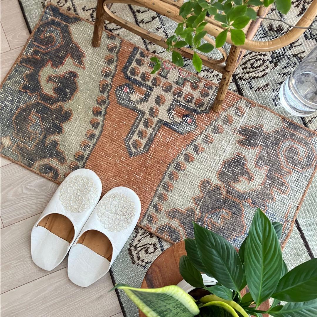 アヴァノス 42×82くすみオレンジ　ブラウニーブラウン　トルコヴィンテージラグ