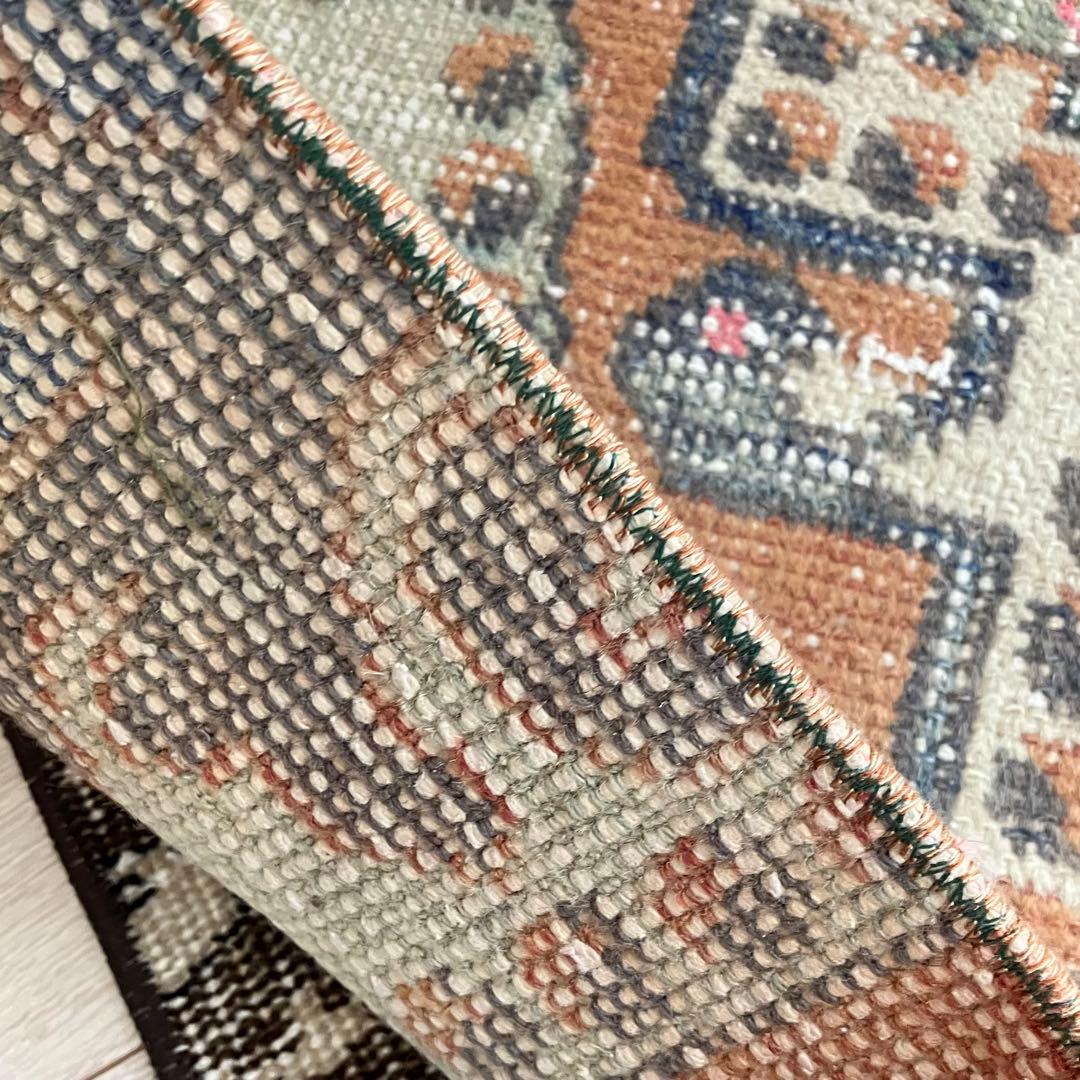 アヴァノス 42×82くすみオレンジ　ブラウニーブラウン　トルコヴィンテージラグ