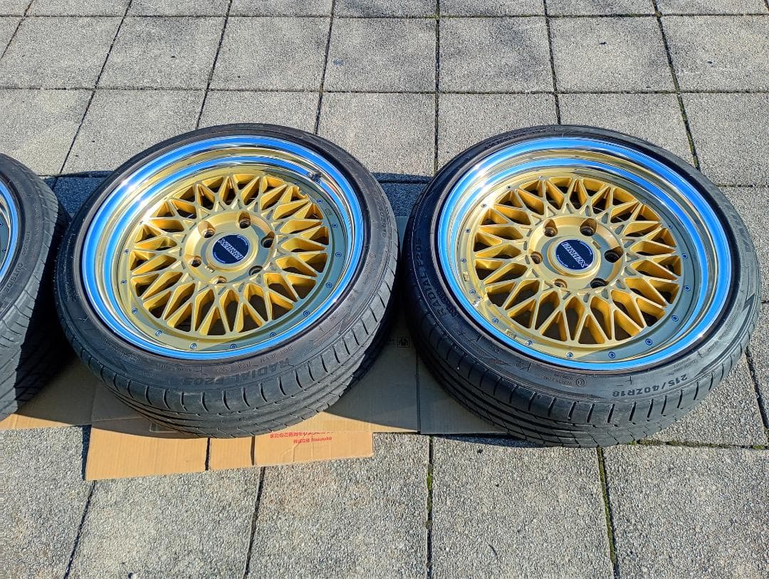 ハイエース ESSEX ENCM 18インチ 215/40R18