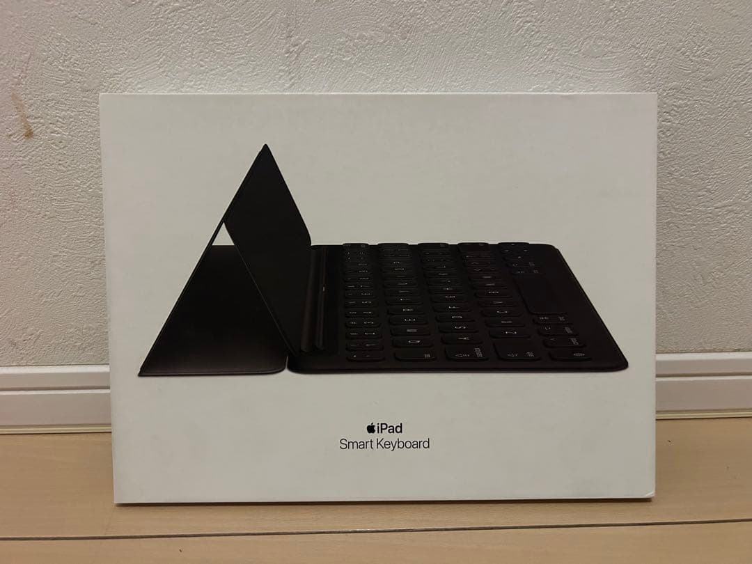 iPad第8世代 セルラーモデル128GB ＋ Appleスマートキーボード