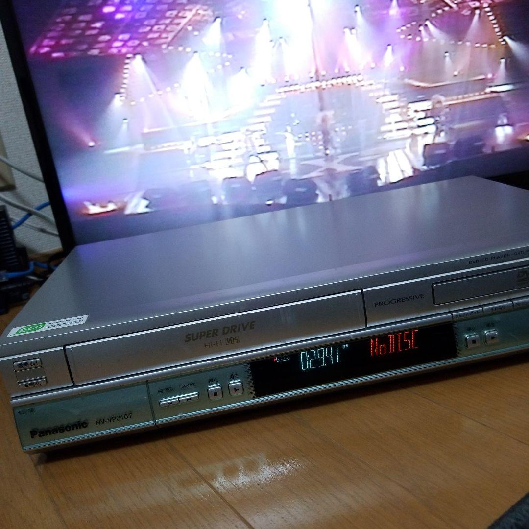Panasonic DVDプレイヤー一体型ビデオ + ビデオテープ3本