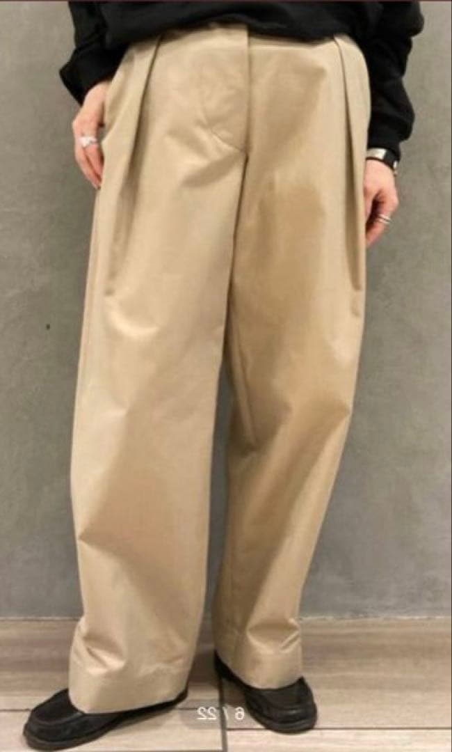 journalstandardluxeエスIN TUCK BAGGY PANTS