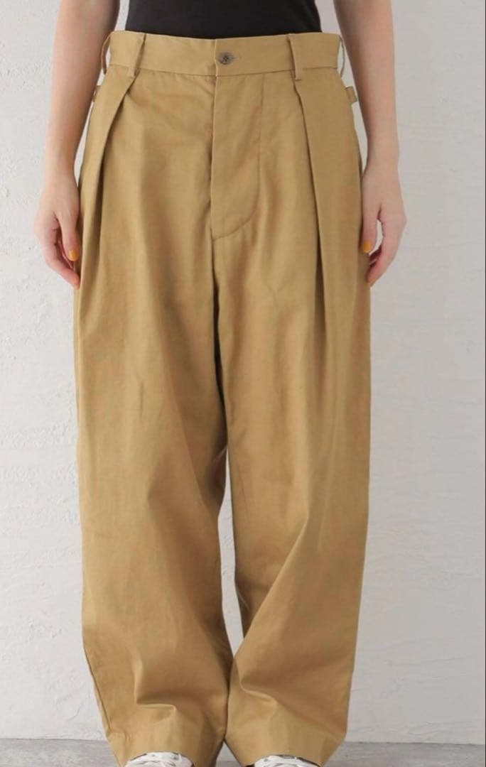 journalstandardluxeエスIN TUCK BAGGY PANTS