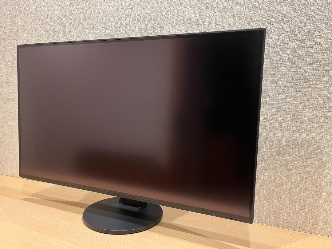EIZO FlexScan 31.5インチ ディスプレイ フレームレス 4K
