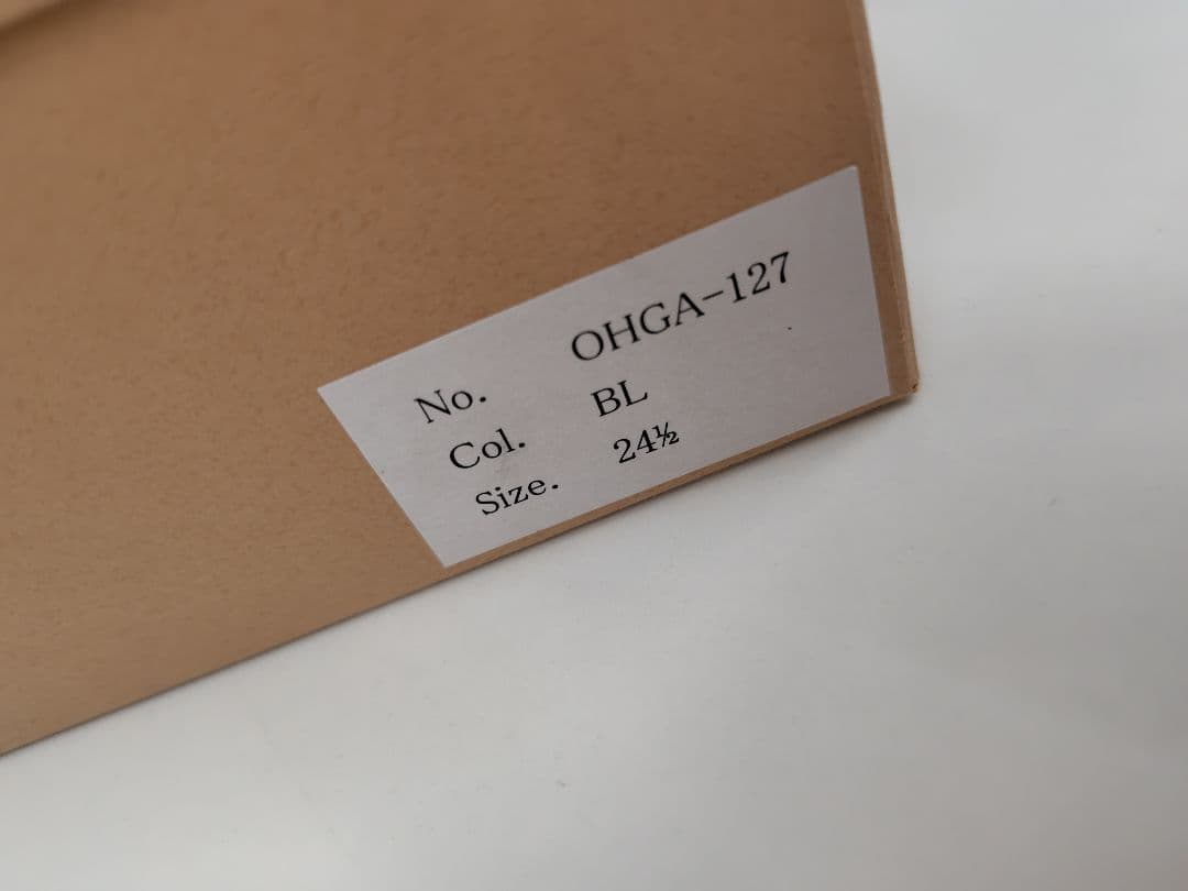 OHGA　ベロアリボンパンプス　20,900円(税込)　ブラック24.5センチ