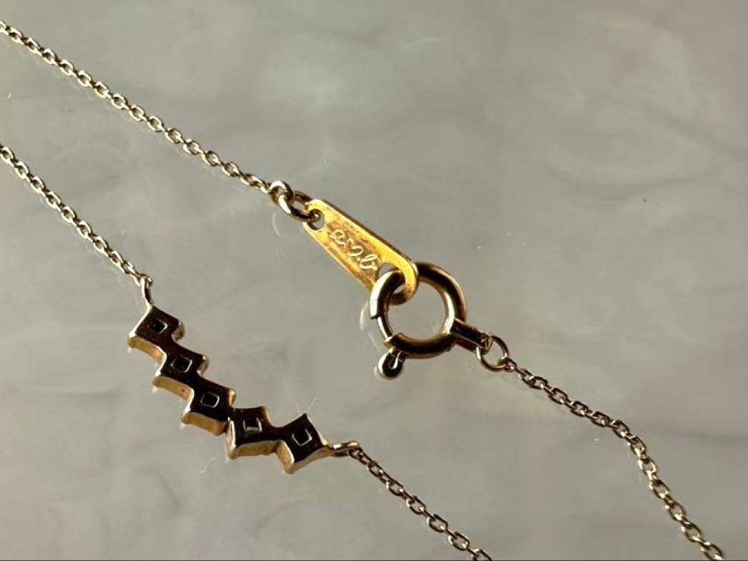 AHKAH K18 ブラックスピネルネック