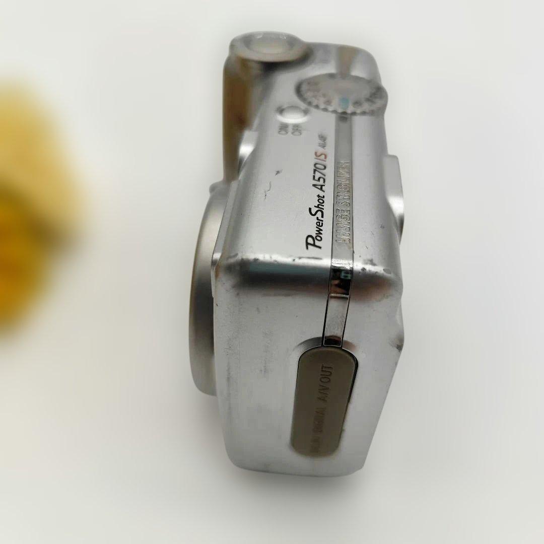 Canon PowerShot A570 is 平成レトロ 電池式 人気