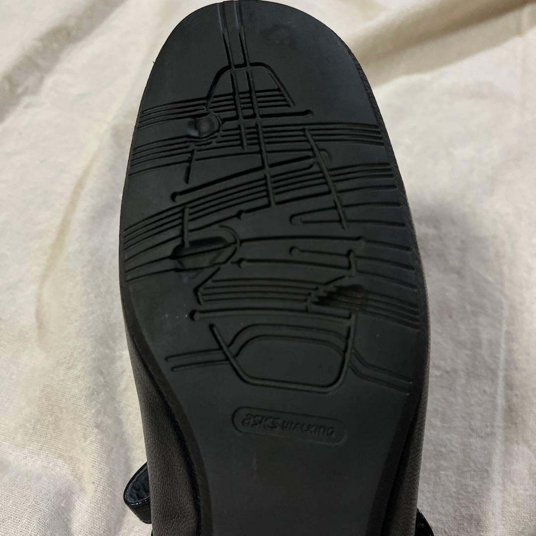 美品pedala ペダラ　フラットシューズ ストラップ付き23.5E アシックス