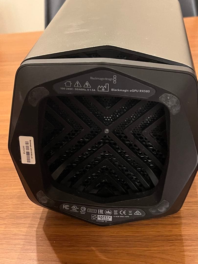 最終値下げ！Blackmagic eGPU RX580