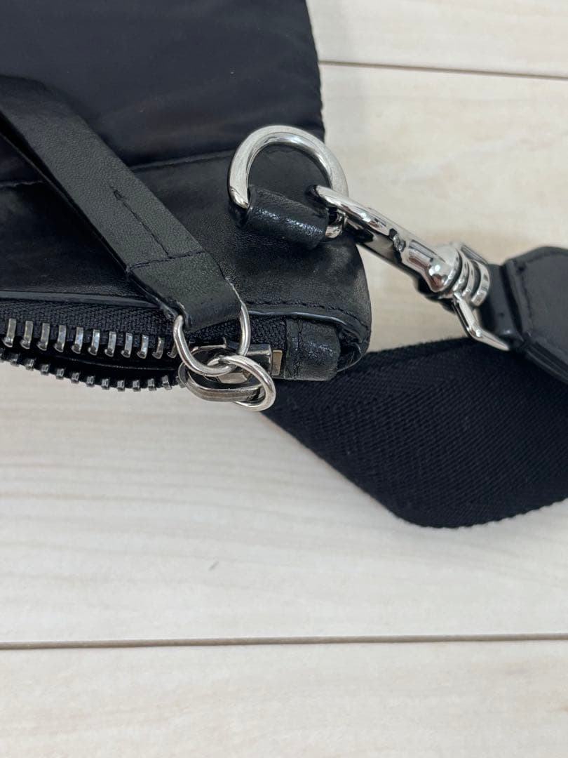 ジミーチュウ　jimmy Choo ショルダーバッグ　サコッシュ