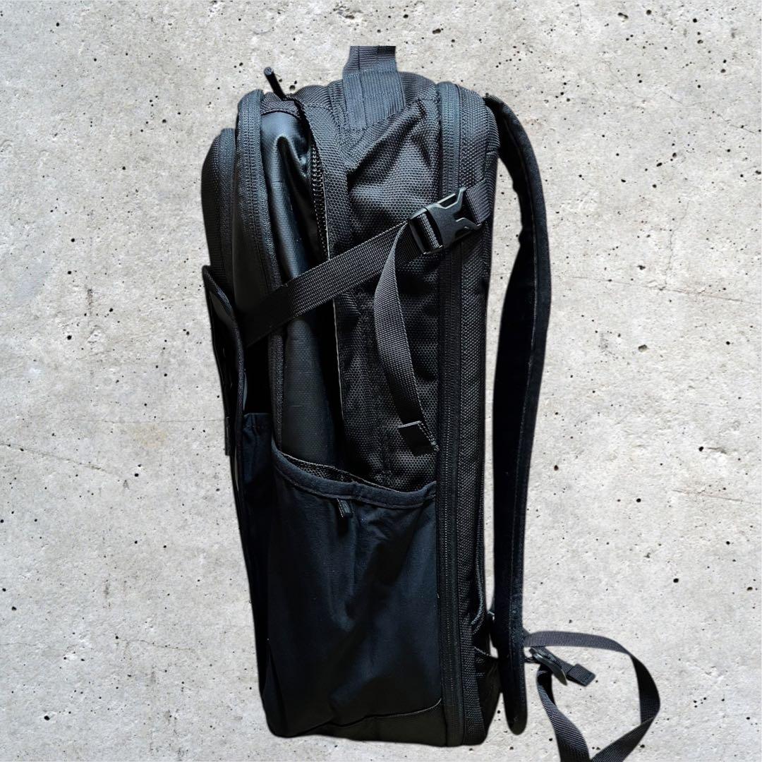 美品　ザ ノースフェイス　リュック　ウェーブレングスパック　大容量　ブラック　黒