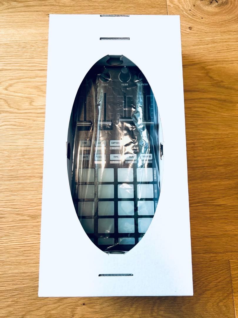 DTM・DAW TRAKTOR KONTROL F1 NATIVE INSTRUMENTS