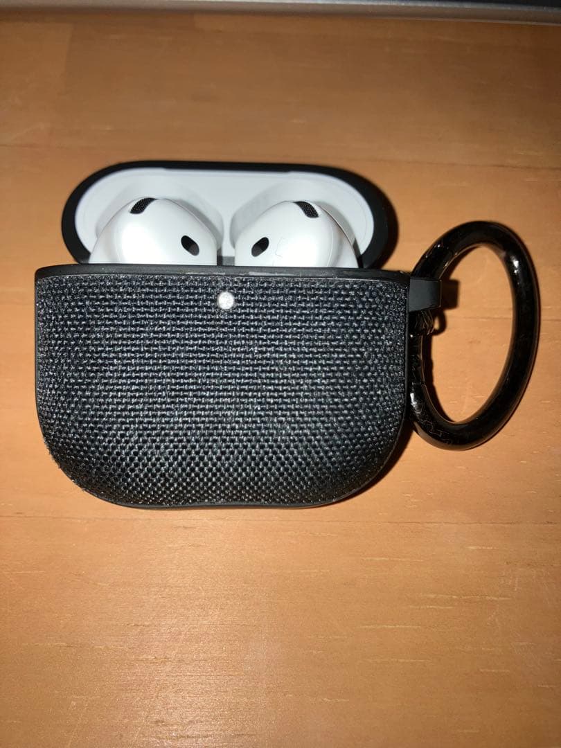 AirPods 4 (ANC) 2026年7月まで保証付Spigenケース込