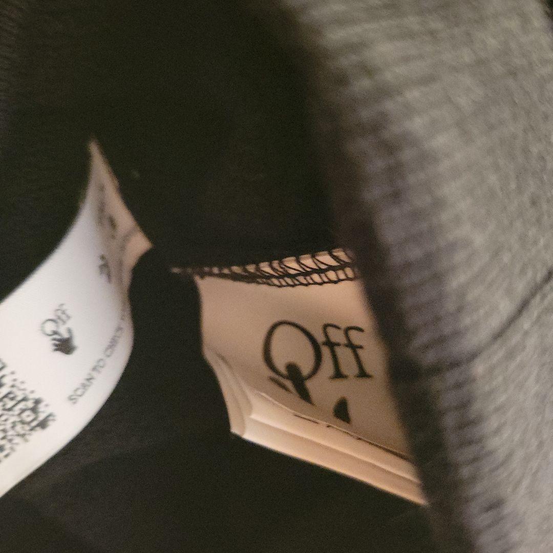 早いもの勝ち　オフホワイト ロゴプリントスウェット 黒　off-white