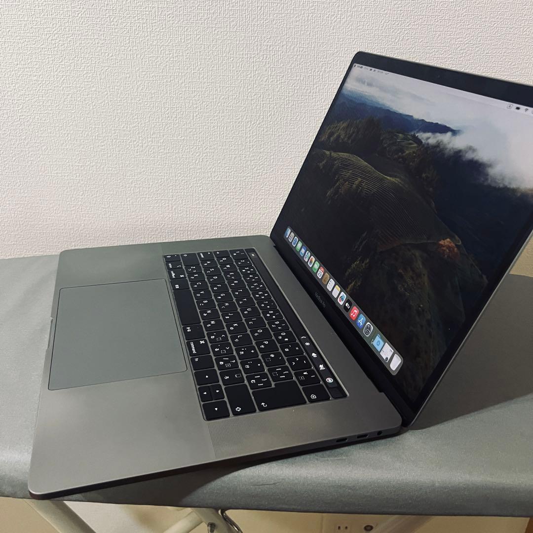 【高性能！】MacBook Pro 2019 16GB 512GB 15インチ