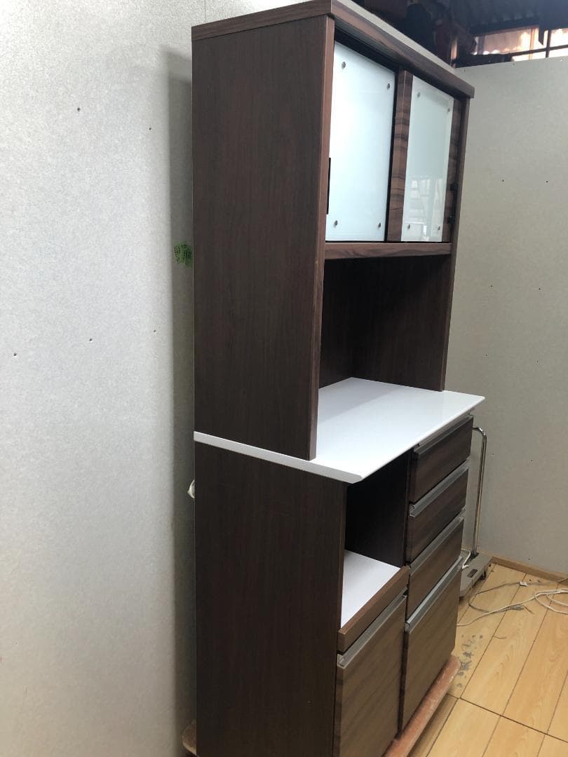 美品 食器棚 幅90cm キッチンボード コンセント付 88106-2-01